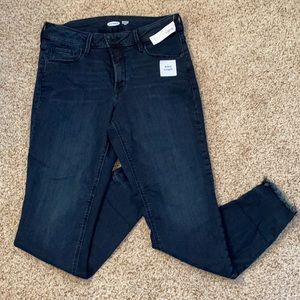 Old Navy Rockstar Ankle Length Dark size 6